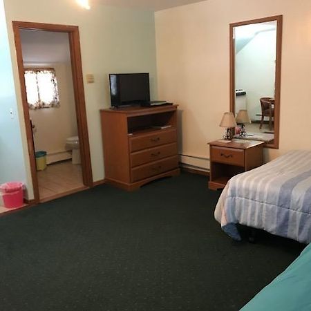 Fosterdale Motor Lodge Cochecton Eksteriør bilde